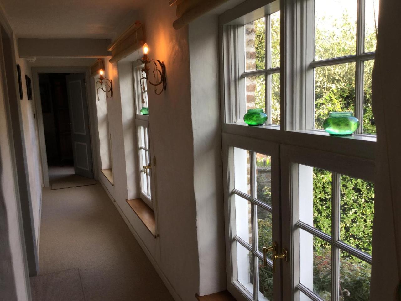 B&B Auberge De Klasse フールネ エクステリア 写真