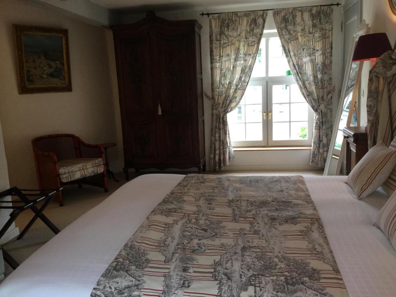 B&B Auberge De Klasse フールネ エクステリア 写真