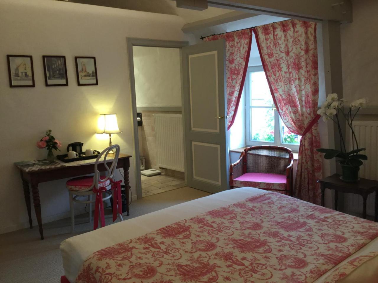 B&B Auberge De Klasse フールネ エクステリア 写真