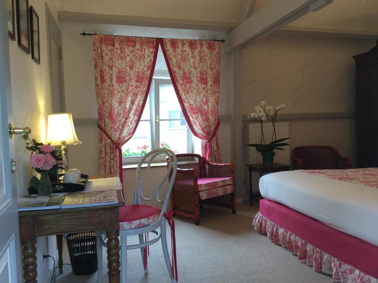 B&B Auberge De Klasse フールネ エクステリア 写真